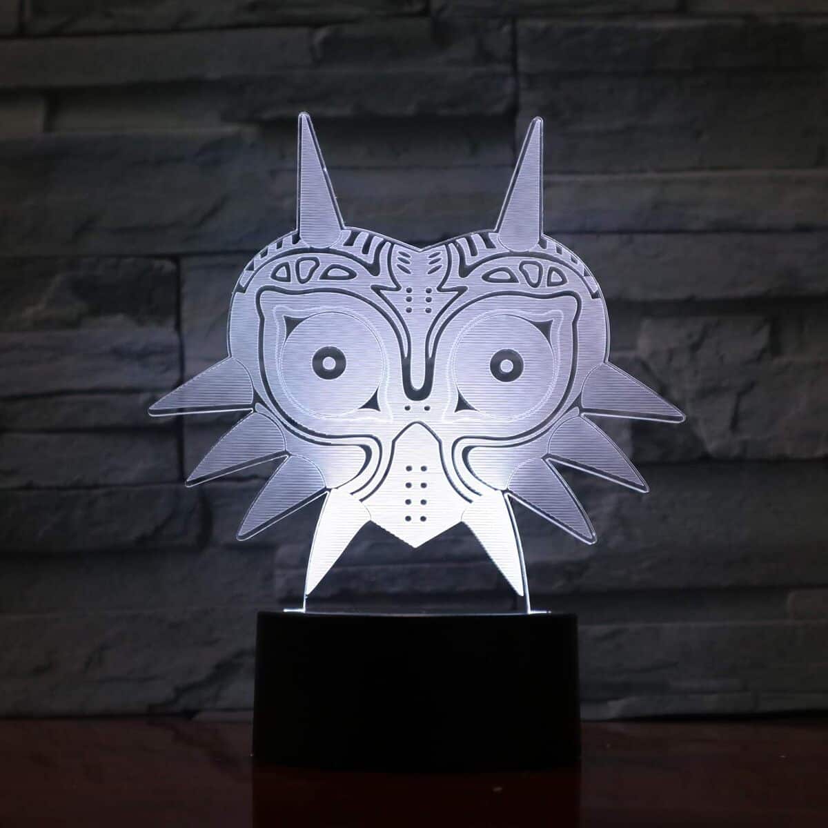 Test : lampe LED Zelda Majora's Mask - Éclairez avec magie !
