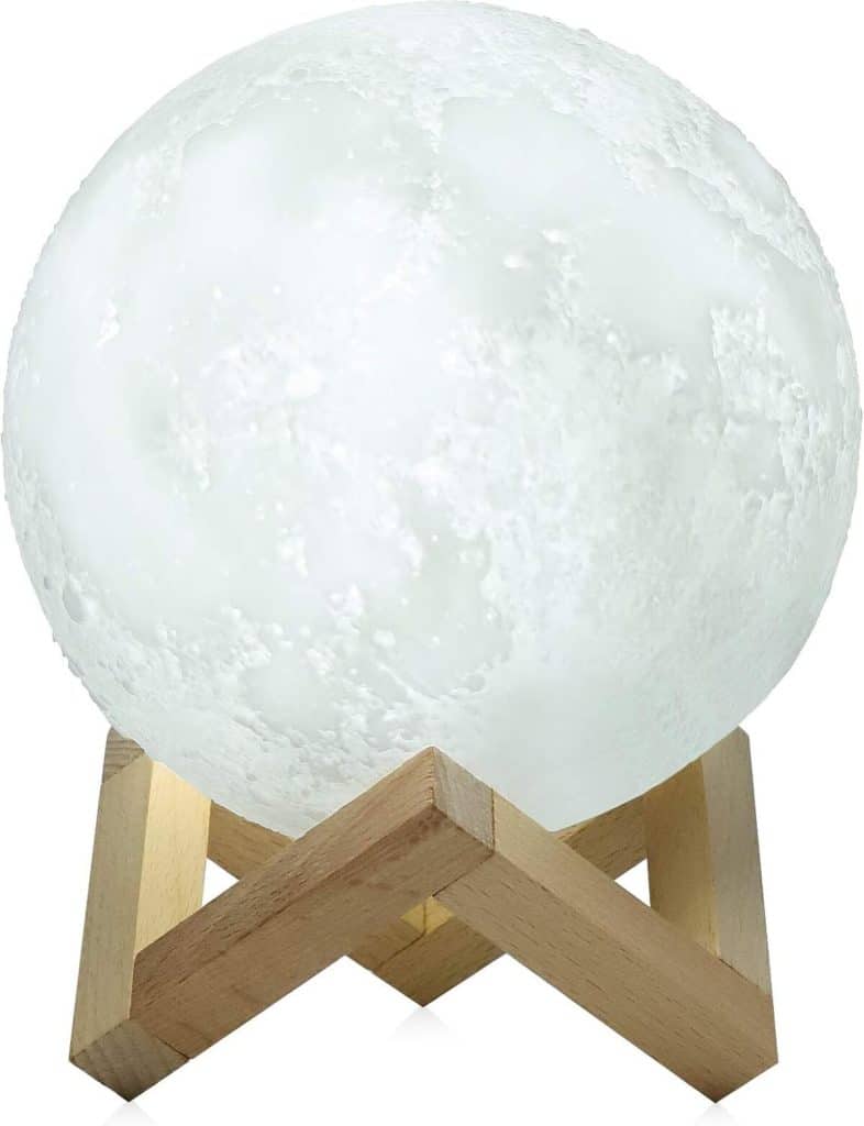 Test : lampe 3D ELEOPTION - éclairez votre chambre avec style