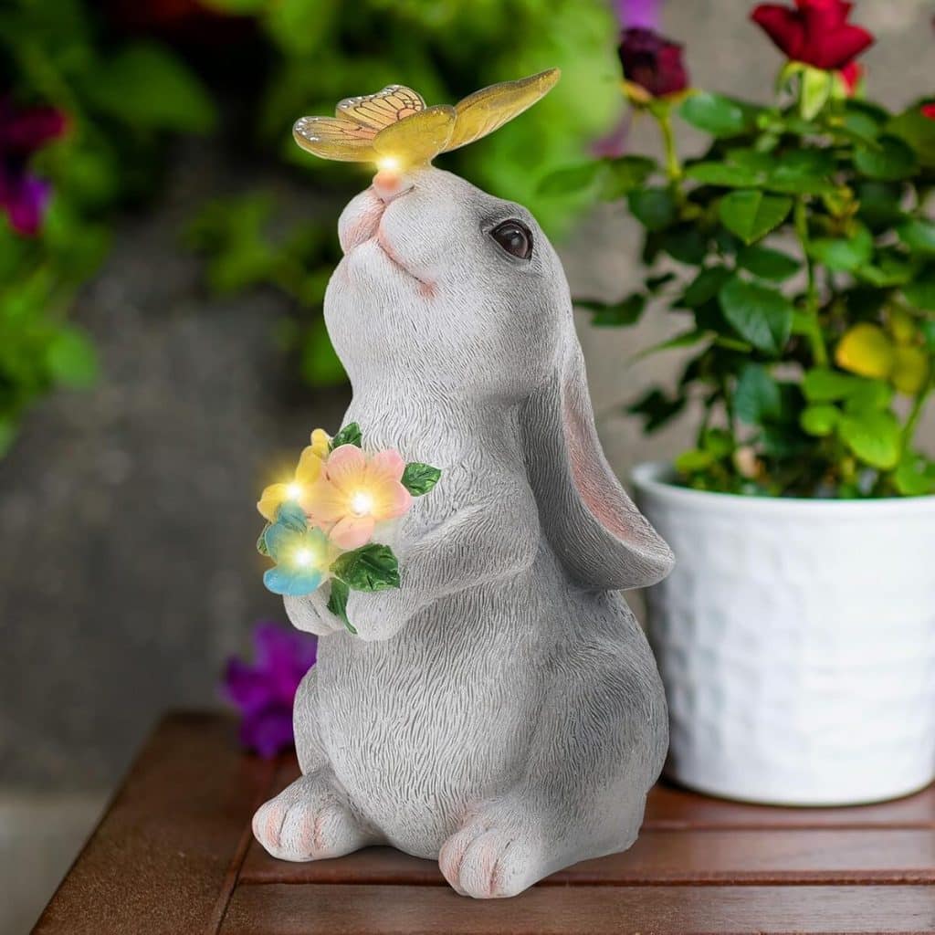 Avis sur la statue solaire lapin Foyucool : décoration lumineuse pour jardin