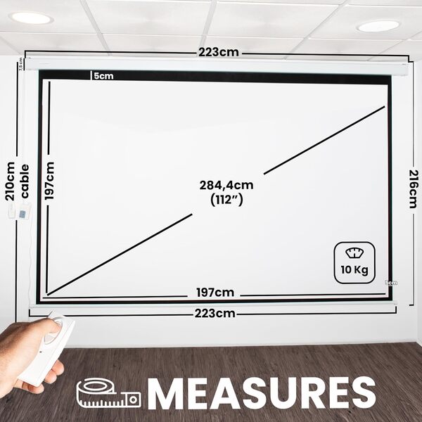 Écran de Projection motorisé Luxscreen de 112 Pouces. Dimensions du Tissu : 1,97 x 1,97 m. Boîtier en Acier de 2,23 m. Tissu Blanc Mat avec Gain de Brillance 1.1. Télécommande Incluse.