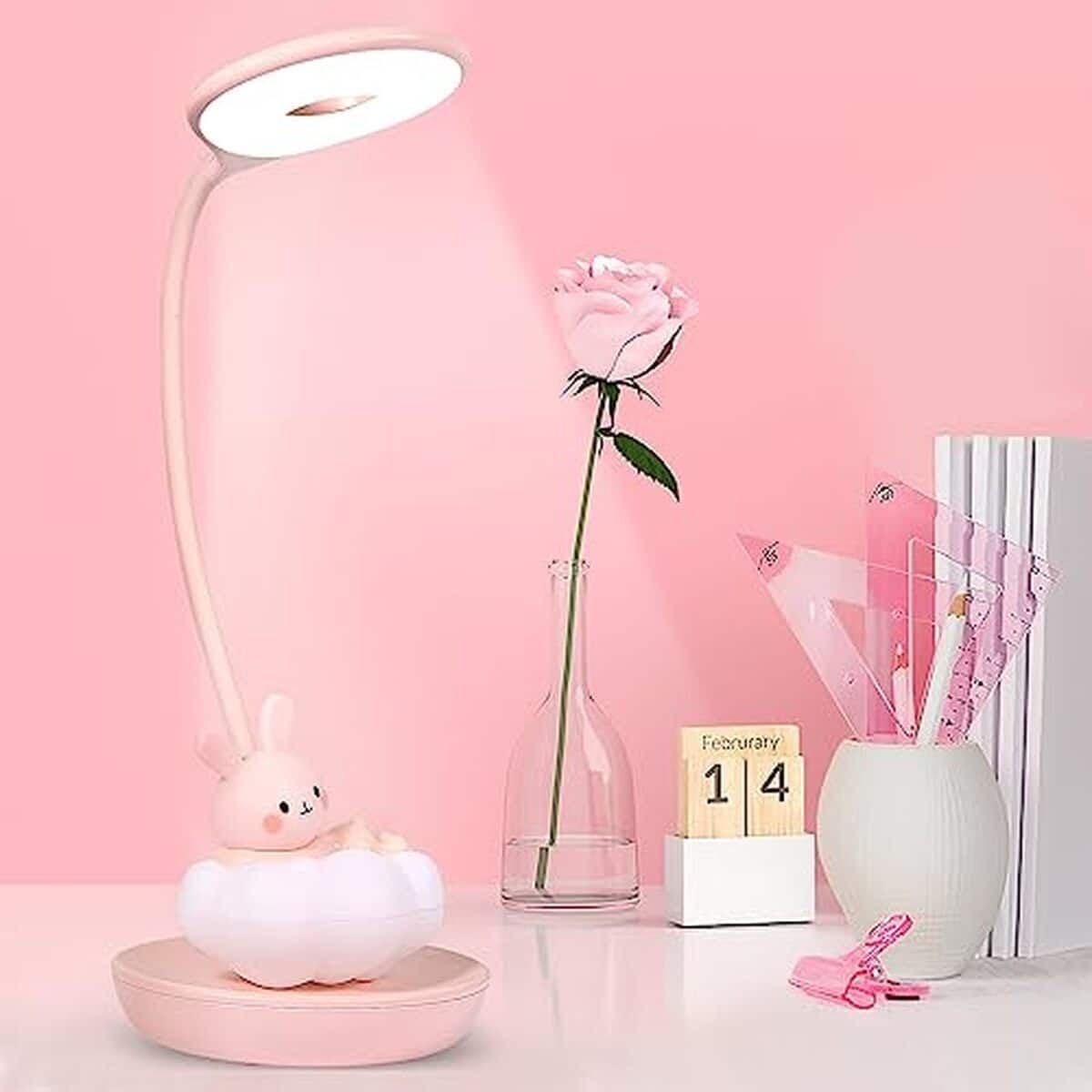 Test : lampe de lecture LED Marzius lapin nuageux rose