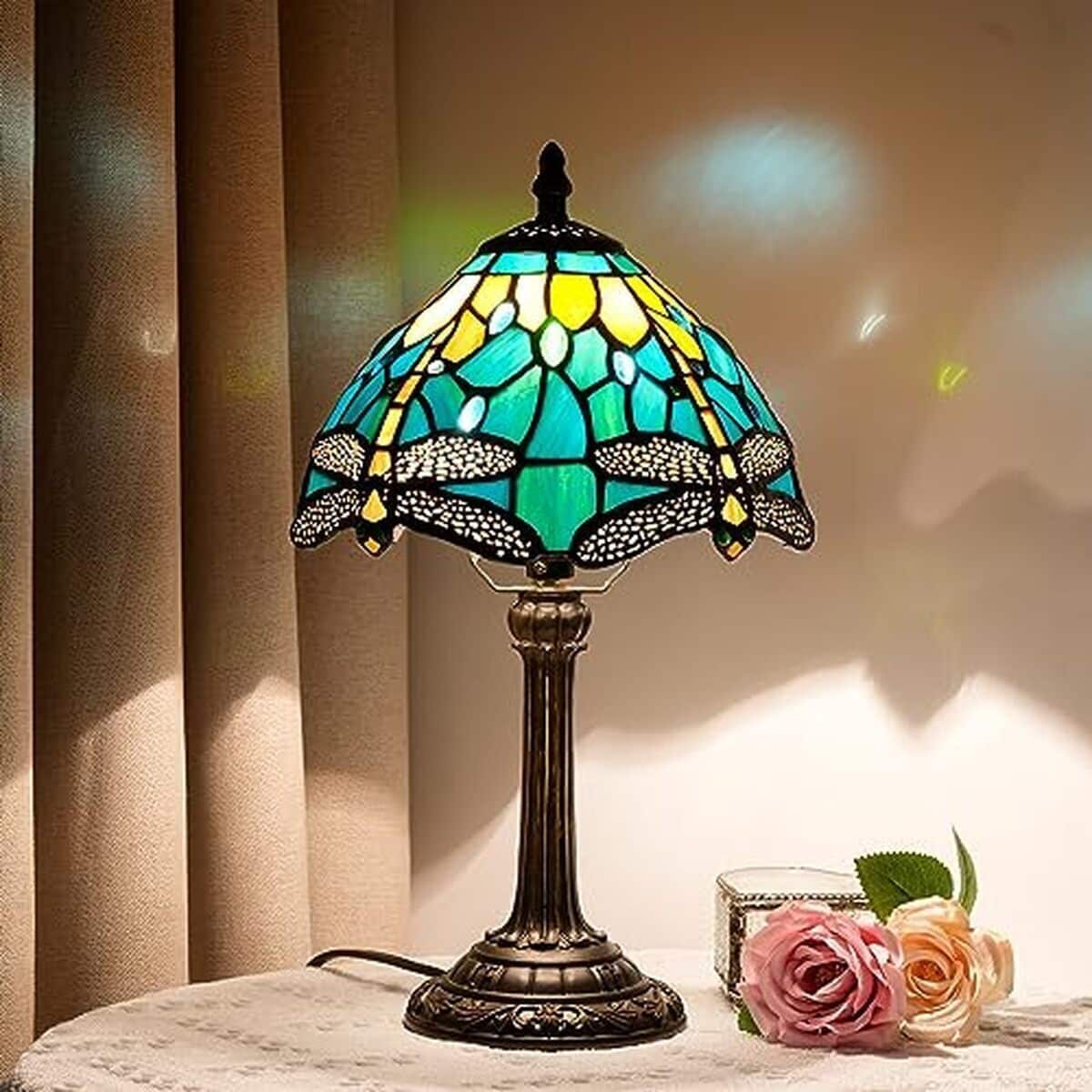 Avis sur la lampe de table tiffany blivuself : élégance rétro