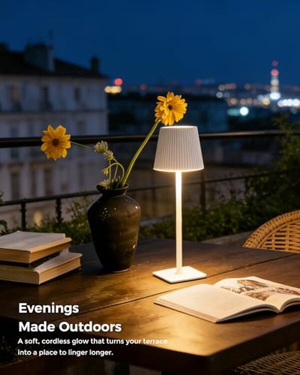 Découvrez notre test complet des lampes de table LED sans fil LuminexDesigns IP54 : performances, design et autonomie pour un éclairage moderne et pratique.