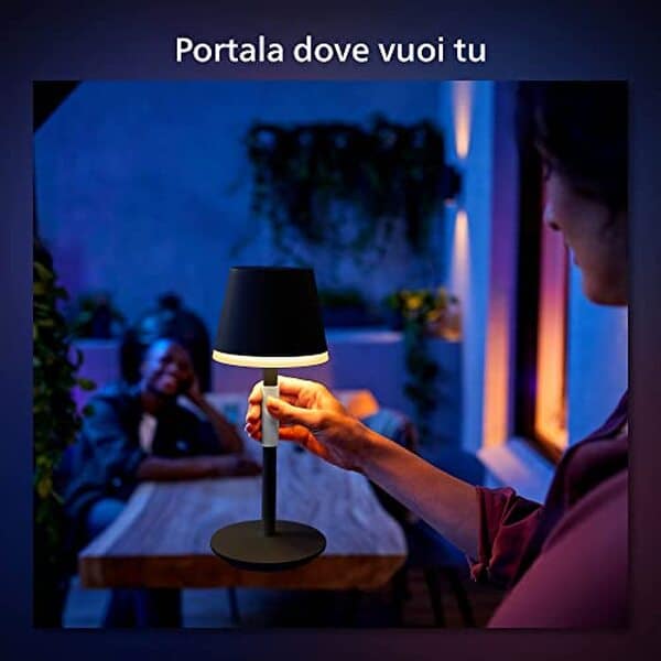 Découvrez notre test détaillé de la Philips Hue Go portable : lampe LED connectée avec 16 millions de couleurs, fonctionnalités et performances.