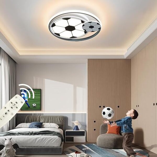 Découvrez notre test détaillé du plafonnier LED KZT Football 50W : design football, télécommande incluse et éclairage idéal pour la chambre d'enfant. 