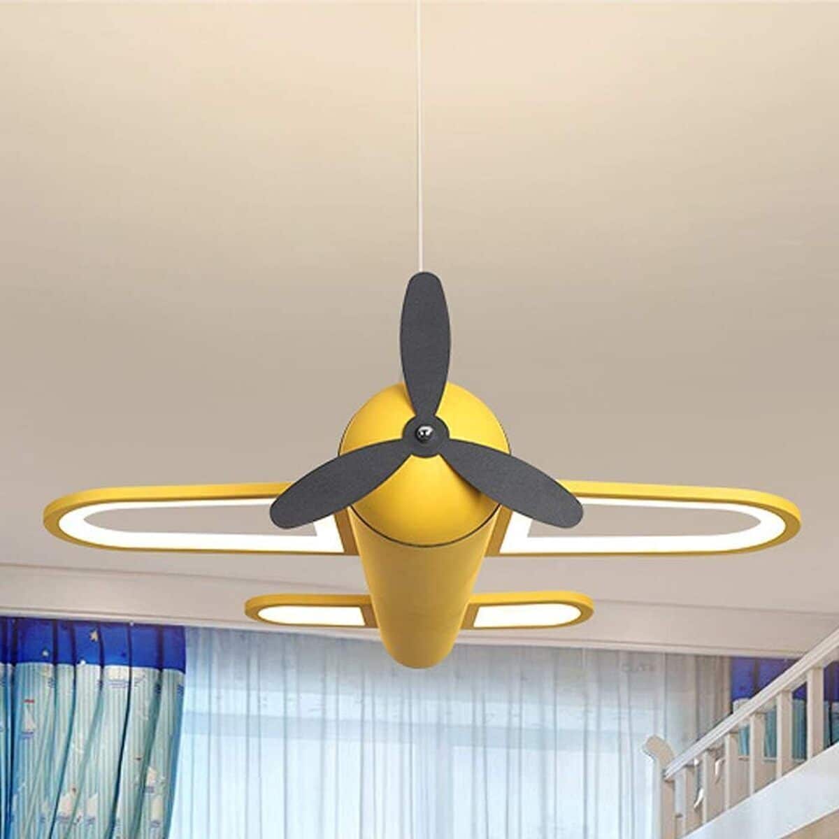 Test : lampe suspendue avion LED 32 W dimmable pour chambre enfant
